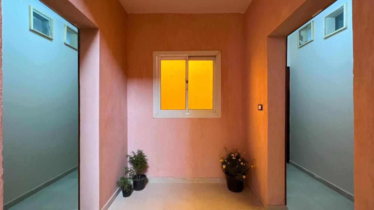 Pyramids Road Guest House Cozy Rooms And Rooftop Breakfast With The Pyramids View Nazlet el-Sîsi Exterior foto