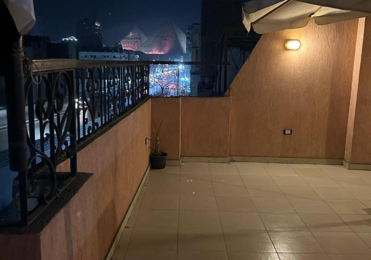 Pyramids Road Guest House Cozy Rooms And Rooftop Breakfast With The Pyramids View Nazlet el-Sîsi Exterior foto